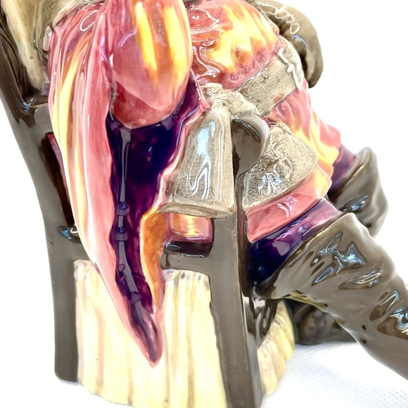 “The Foaming Quart” 1954 Royal Doulton Figurine - Picture 8 of 13